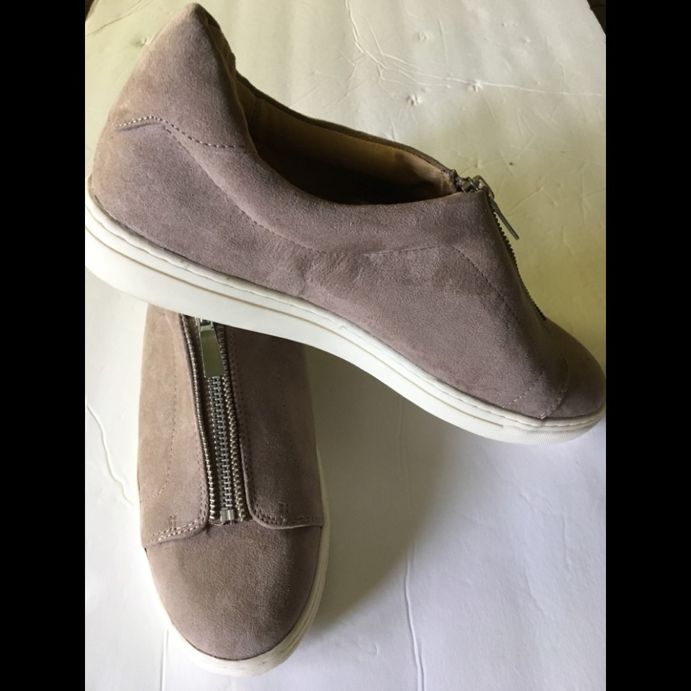 Lexi & Abbie Suede Shoes 8.5 NWT